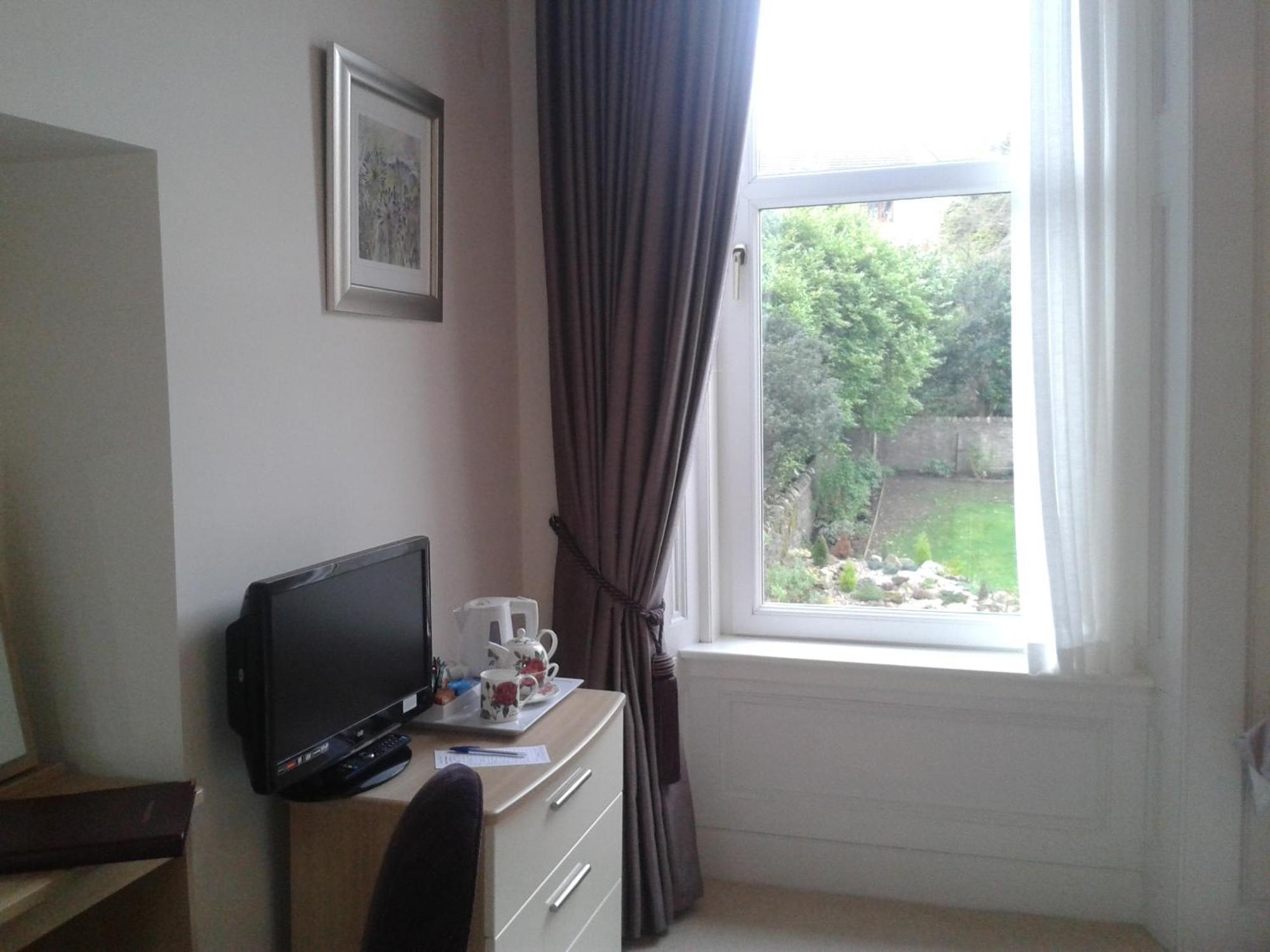 Douglas Park Guest House Kirn Pokoj fotografie